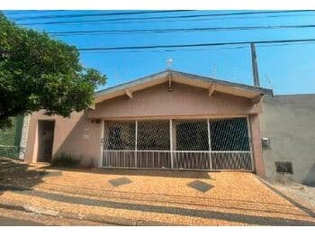 Casa em leilão em Piracicaba - SP, bairro Castelinho — Leilão extrajudicial de Casa em Piracicaba/SP - Castelinho