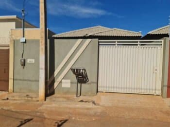 Casa em leilão em Formosa - GO, bairro Chácara Setor Abreu — Leilão extrajudicial de Casa em Formosa/GO - Chácara Setor Abreu
