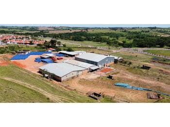 Comercial em leilão em Anhumas - SP, bairro Centro — Leilão judicial de Imóvel Industrial em Anhumas/SP - Centro