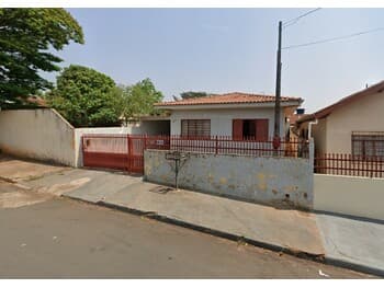 Casa em leilão em Jaguapitã - PR, bairro Centro — Leilão extrajudicial de Casa em Jaguapitã/PR - Centro
