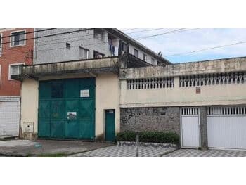 Comercial em leilão em São Vicente - SP, bairro Centro — Leilão judicial de Galpão em São Vicente/SP - Centro