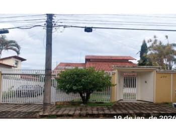 Casa em leilão em Belo Horizonte - MG, bairro Bandeirantes — Leilão extrajudicial de Casa em Belo Horizonte/MG - Bandeirantes - Pampulha