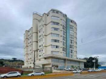 Apartamento em leilão em Chapecó - SC, bairro Efapi — Leilão extrajudicial de Apartamento Duplex em Chapecó/SC - Efapi