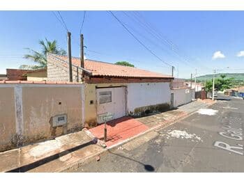 Casa em leilão em Serra Azul - SP, bairro Jardim Monte Azul — Leilão extrajudicial de Casa em Serra Azul/SP - Jardim Monte Azul