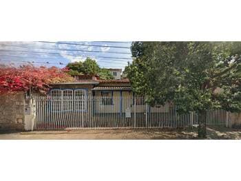 Casa em leilão em Lavras - MG, bairro Centenário — Leilão extrajudicial de Casa em Lavras/MG - Centenário