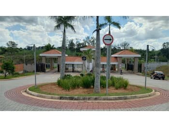 Terreno em leilão em Valinhos - SP, bairro Espírito Santo — Leilão extrajudicial de Terreno em Valinhos/SP - Espírito Santo