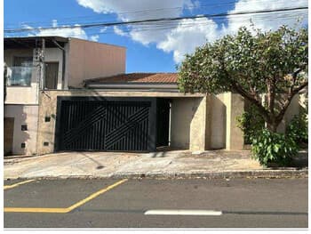 Casa em leilão em Catanduva - SP — Leilão extrajudicial de Casa em Catanduva/SP - Parque Residencial Paraíso