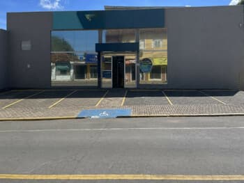 Comercial em leilão em Pratápolis - MG, bairro Centro — Leilão extrajudicial de Agência Bancária Locada em Pratápolis/MG - Centro