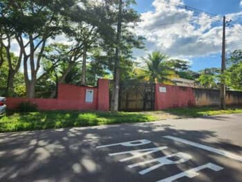 Comercial em leilão em Santo Anastácio - SP, bairro Centro — Leilão extrajudicial de Imóvel Comercial em Santo Anastácio/SP - Centro
