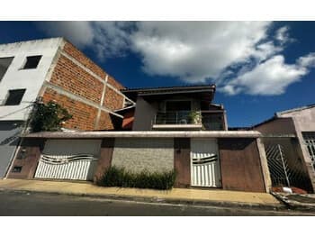 Casa em leilão em Santo Antônio De Jesus - BA, bairro Calabar — Leilão extrajudicial de Casa em Santo Antônio de Jesus/BA - Calabar