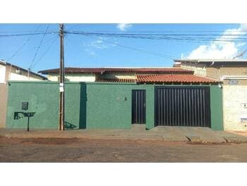 Casa em leilão em Frutal - MG, bairro Ipê Amarelo — Leilão extrajudicial de Casa em Frutal/MG - Ipê Amarelo