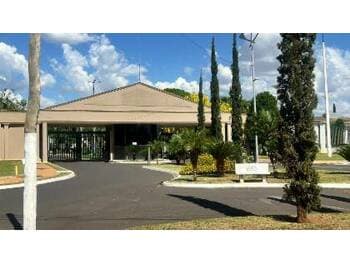 Casa em leilão em Araçatuba - SP, bairro Aeroporto — Leilão extrajudicial de Casa em Araçatuba/SP - Aeroporto