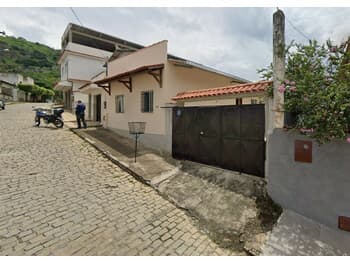 Casa em leilão em Jerônimo Monteiro - ES, bairro Centro — Leilão extrajudicial de Casa em Jerônimo Monteiro/ES - Centro