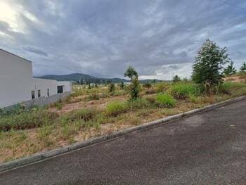 Terreno em leilão em Governador Celso Ramos - SC, bairro Areias de Baixo — Leilão extrajudicial de Terreno em Governador Celso Ramos/SC - Areias de Baixo
