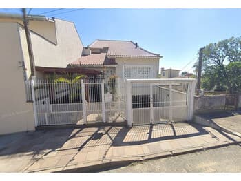 Casa em leilão em Porto Alegre - RS, bairro Santa Tereza — Leilão extrajudicial de Casa em Porto Alegre/RS - Santa Tereza