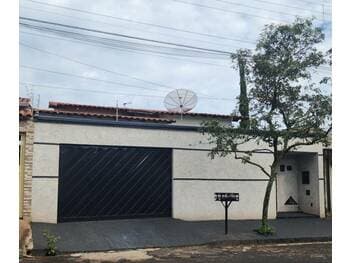 Casa em leilão em Uberlândia - MG, bairro Jardim das Palmeiras — Leilão extrajudicial de Casa em Uberlândia/MG - Jardim das Palmeiras