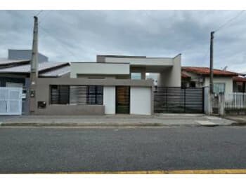 Casa em leilão em Indaial - SC, bairro Warnow — Leilão extrajudicial de Casa em Indaial/SC - Warnow