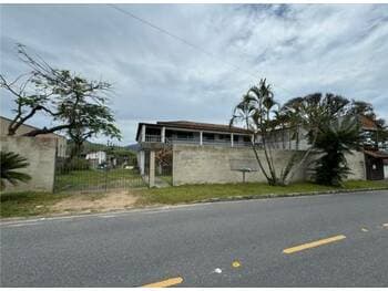 Casa em leilão em Maricá - RJ, bairro Ponta Grossa — Leilão extrajudicial de Casa em Maricá/RJ - Ponta Grossa