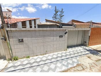 Casa em leilão em Fortaleza - CE, bairro Serrinha — Leilão extrajudicial de Casa em Fortaleza/CE - Serrinha
