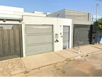 Casa em leilão em Uberlândia - MG — Leilão extrajudicial de Casa em Uberlândia/MG - Shopping Park