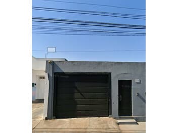 Casa em leilão em Assis - SP, bairro Vila Central — Leilão judicial de Casa em Assis/SP - Vila Central