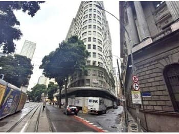 Comercial em leilão em Rio De Janeiro - RJ, bairro Centro — Leilão extrajudicial de Lojas e Salas Comerciais em Rio de Janeiro/RJ - Centro