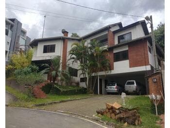 Casa em leilão em Arujá - SP, bairro Parque Nossa Senhora do Carmo — Leilão extrajudicial de Casa em Arujá/SP - Parque Nossa Senhora do Carmo