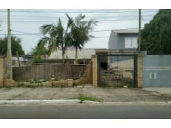 Casa em leilão em Canoas - RS, bairro Harmonia — Leilão extrajudicial de Casa em Canoas/RS - Harmonia
