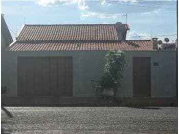 Casa em leilão em Guaíra - SP, bairro Jardim Ligia — Leilão extrajudicial de Casa em Guaíra/SP - Jardim Ligia