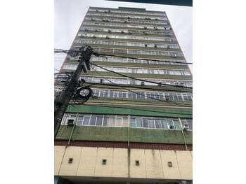 Apartamento em leilão em Resende - RJ — Leilão extrajudicial de Apartamento em Resende/RJ - Comercial