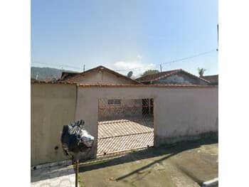 Casa em leilão em Praia Grande - SP, bairro Samambaia — Leilão judicial de Casa em Praia Grande/SP - Samambaia