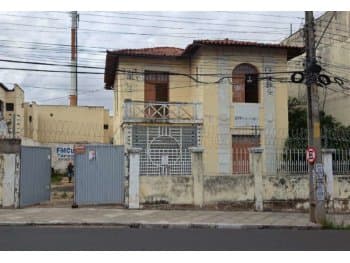 Casa em leilão em Teresina - PI, bairro Centro — Leilão extrajudicial de Casa em Teresina/PI - Centro