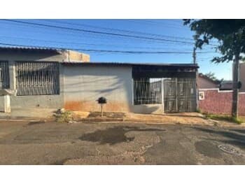 Casa em leilão em Bauru - SP — Leilão extrajudicial de Casa em Bauru/SP - Núcleo Habitacional Mary Dota