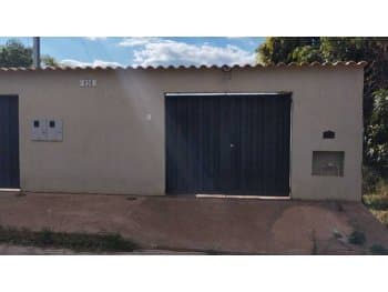 Casa em leilão em Mateus Leme - MG, bairro Planalto — Leilão extrajudicial de Casa em Mateus Leme/MG - Planalto