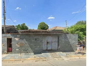 Casa em leilão em Cajati - SP, bairro Bico do Pato — Leilão judicial de Casa em Cajati/SP - Bico do Pato
