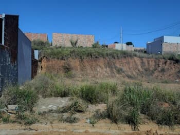 Terreno em leilão em Passos - MG — Leilão extrajudicial de Terreno em Passos/MG - Loteamento Alto da Gloria II
