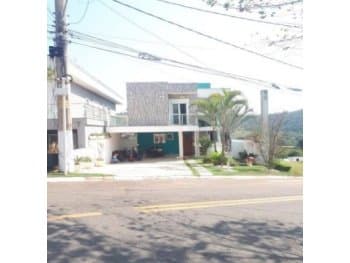 Casa em leilão em Santana De Parnaíba - SP, bairro Suru — Leilão extrajudicial de Casa em Santana de Parnaíba/SP - Suru