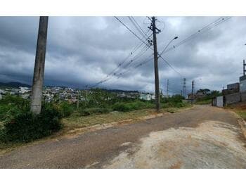 Terreno em leilão em Bragança Paulista - SP, bairro Jardim Santa Paulina — Leilão extrajudicial de Terreno em Bragança Paulista/SP - Jardim Santa Paulina