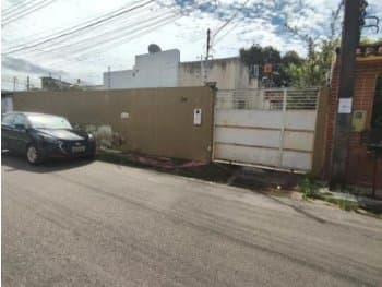 Casa em leilão em Manaus - AM — Leilão extrajudicial de Casa em Manaus/AM - Conjunto Residencial Ajuricaba
