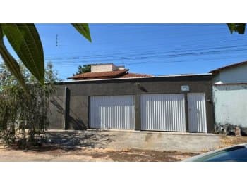 Casa em leilão em Inhumas - GO, bairro Jardim Raio de Sol — Leilão extrajudicial de Casa em Inhumas/GO - Jardim Raio de Sol
