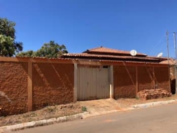 Casa em leilão em Bonfinópolis De Minas - MG, bairro Arrozal — Leilão extrajudicial de Casa em Bonfinópolis de Minas/MG - Arrozal