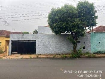 Casa em leilão em Araraquara - SP, bairro Vila Santana — Leilão extrajudicial de Casa em Araraquara/SP - Vila Santana