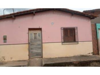 Casa em leilão em Paraibano - MA, bairro Centro — Leilão extrajudicial de Casa em Paraibano/MA - Centro