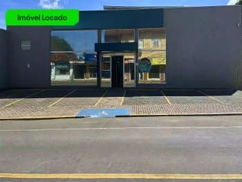 Comercial em leilão em Itaú De Minas - MG, bairro Centro — Leilão extrajudicial de Prédio em Itaú de Minas/MG - Centro