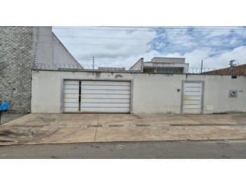 Casa em leilão em Goiânia - GO — Leilão extrajudicial de Casa em Goiânia/GO - Residencial Itaipu