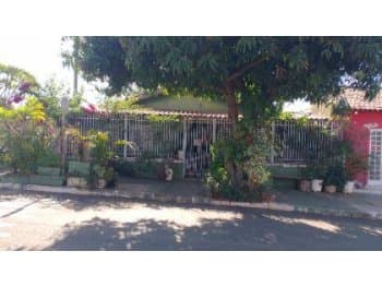 Casa em leilão em Oscar Bressane - SP, bairro Centro — Leilão extrajudicial de Casa em Oscar Bressane/SP - Centro
