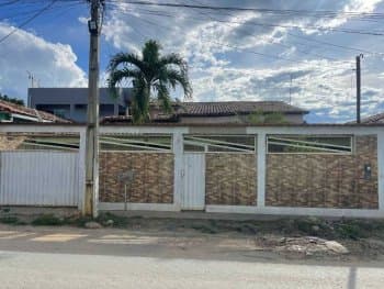 Casa em leilão em Santa Maria Da Vitória - BA, bairro Parque de Exposicao — Leilão extrajudicial de Casa em Santa Maria da Vitória/BA - Parque de Exposicao