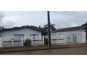 Casa em leilão em Presidente Getúlio - SC, bairro Centro — Leilão extrajudicial de Casa em Presidente Getúlio/SC - Centro