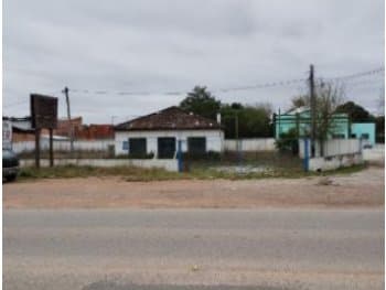 Comercial em leilão em Bagé - RS, bairro Tiarajú — Leilão extrajudicial de Prédio Comercial em Bagé/RS - Tiarajú