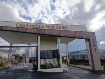 Terreno em leilão em Ponta Grossa - PR, bairro Colônia Dona Luíza — Leilão extrajudicial de Terreno em Ponta Grossa/PR - Colônia Dona Luíza